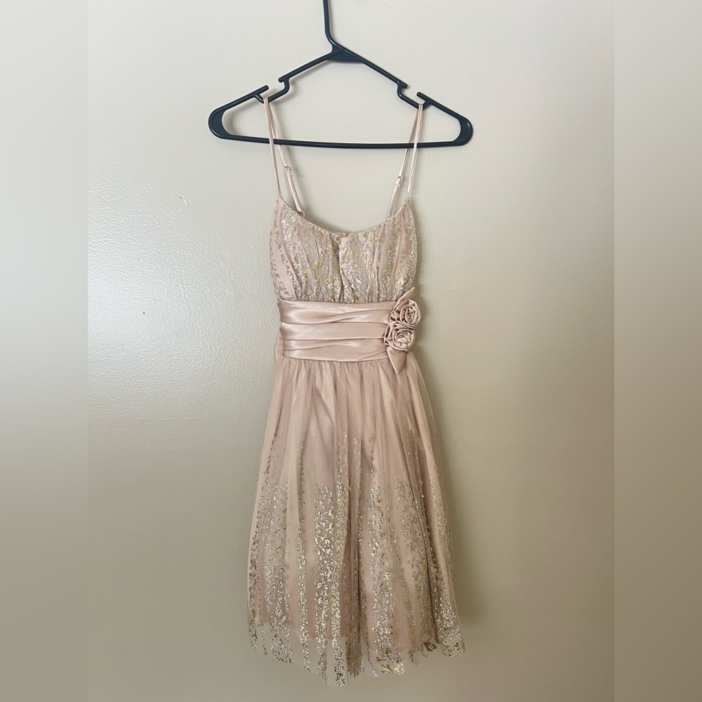 Elegant Beige/Champagne Spaghetti Strap Dress by B Darlin size 5/6 Juniors